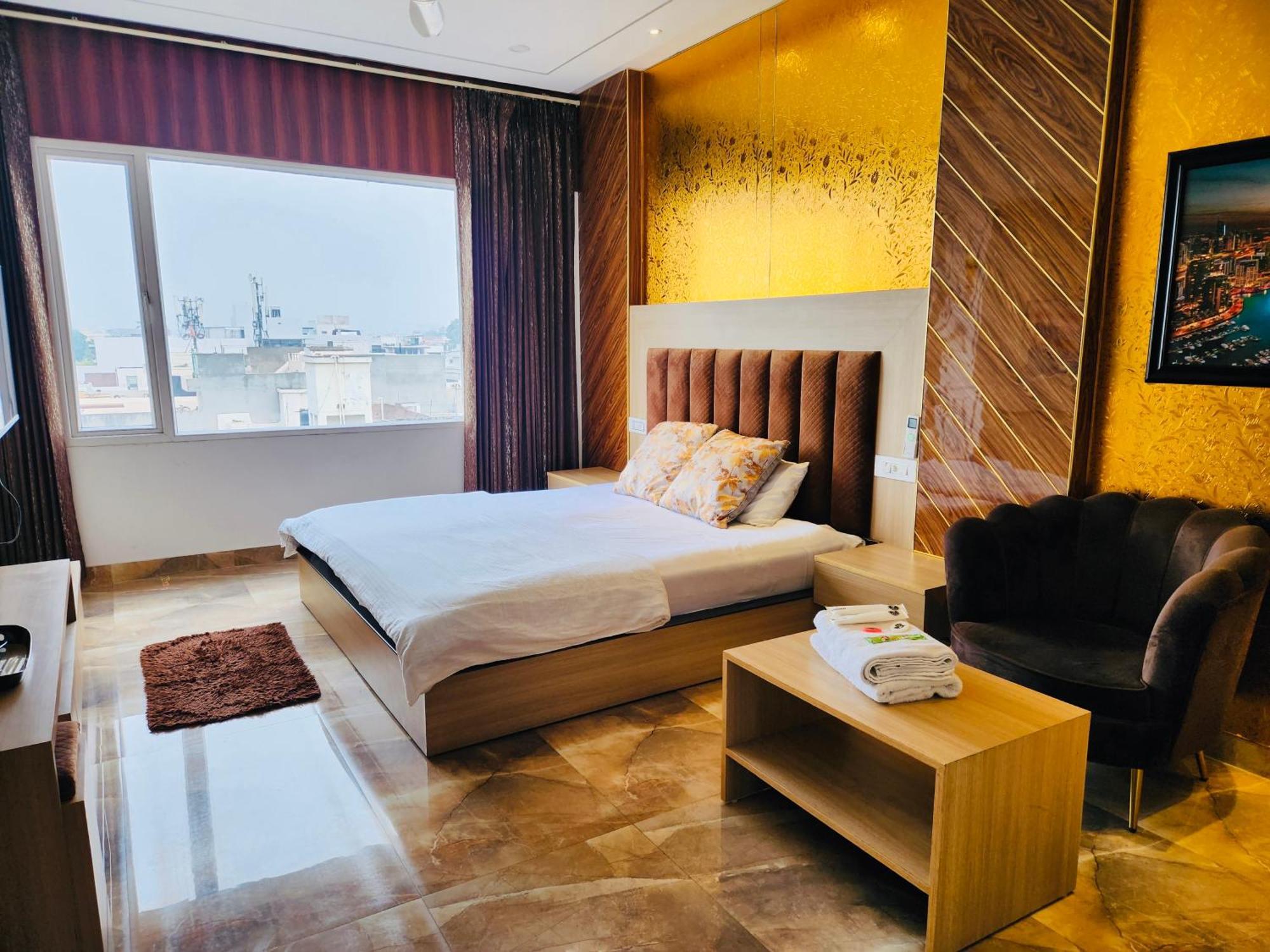 Holidayvilla & Suites Amritsar- Green Avenue Exterior foto